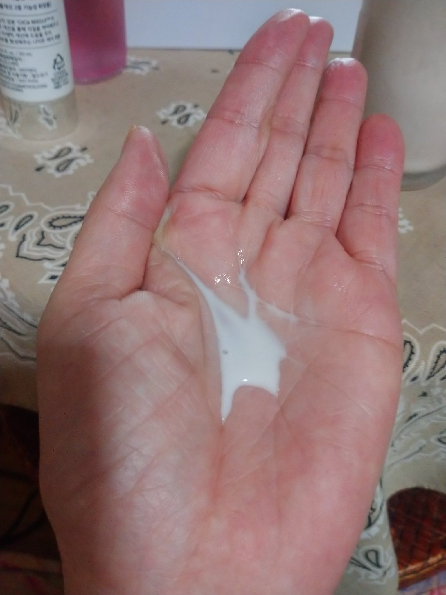 ヴィーガンコンブチャ ティー エッセンス/Dr.Ceuracle/オールインワン化粧品を使ったクチコミ（2枚目）