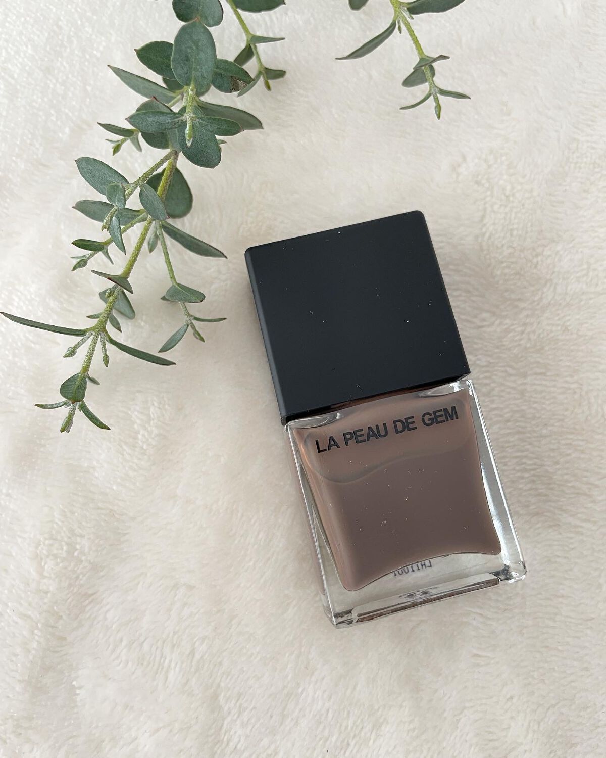 LA PEAU DE GEM nail polish/la peau de gem./マニキュアを使ったクチコミ(4枚目)