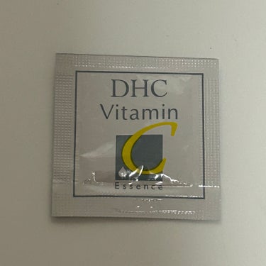 DHC 薬用V/C美容液のクチコミ「DHCの薬用V/C美容液です。

サンプルを2回使いました。


🌷よかったところ🌷
・2回し.....」（1枚目）