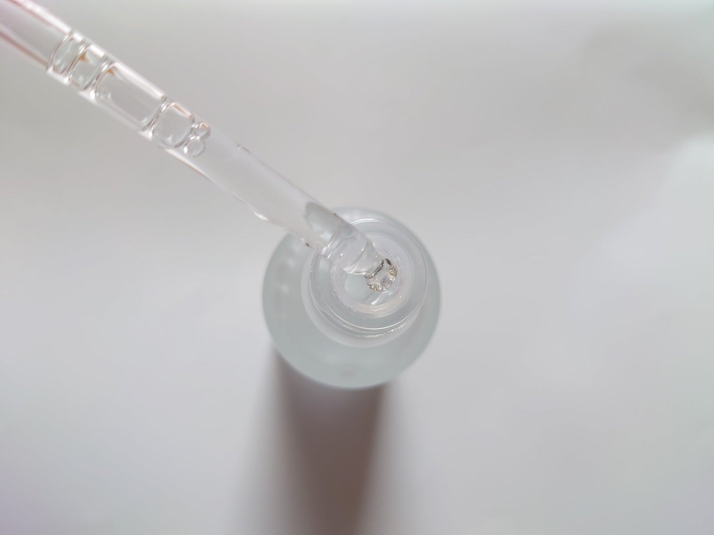 ガラクナイアシン2.0エッセンス/manyo/美容液を使ったクチコミ(4枚目)