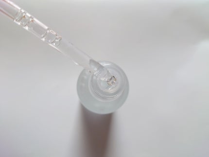 ガラクナイアシン2.0エッセンス/manyo/美容液を使ったクチコミ(4枚目)