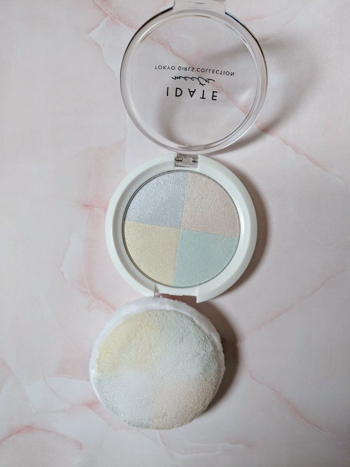 アイデイト ４色フェイスパウダー/IDATE/プレストパウダーを使ったクチコミ（2枚目）