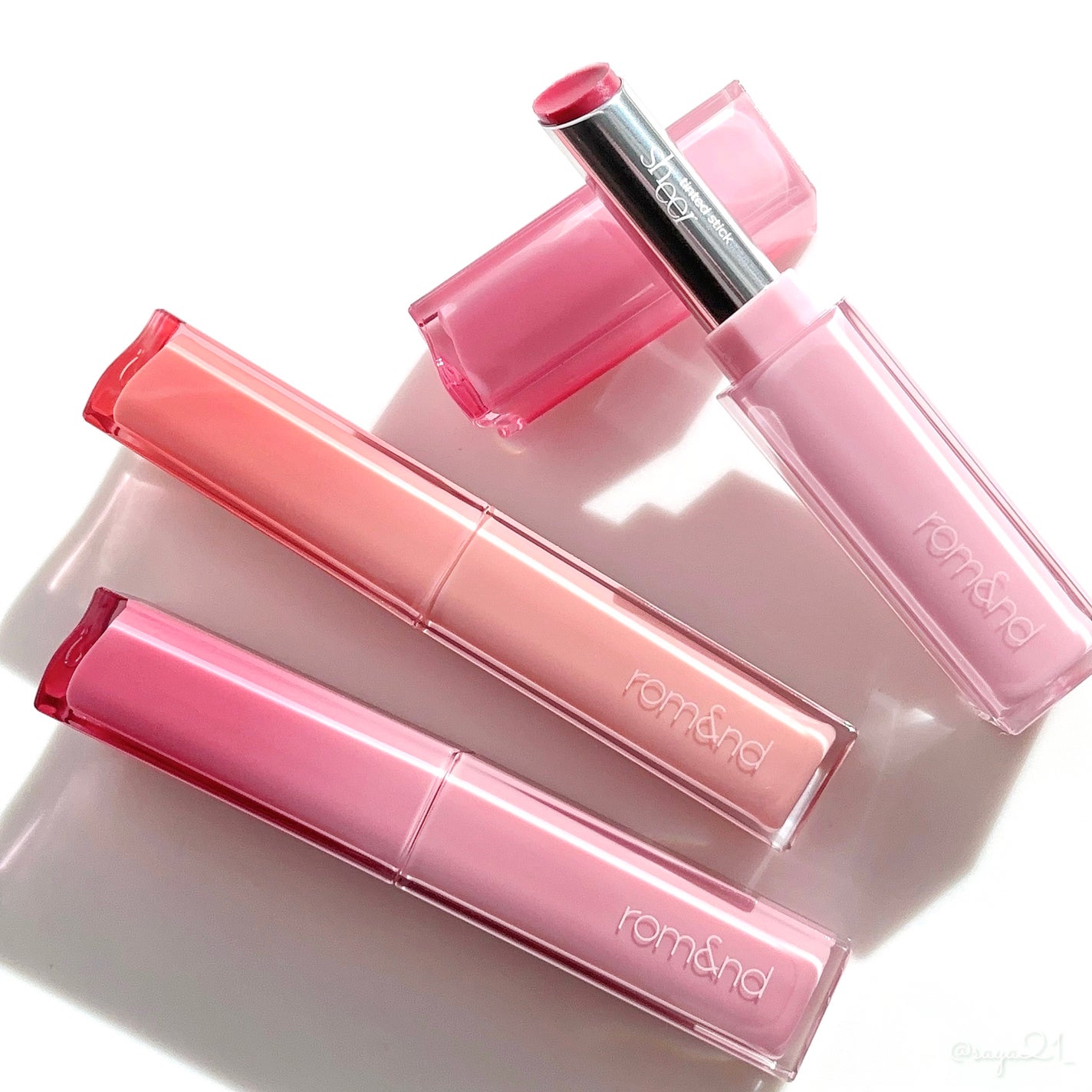 シアーティンテッドスティック/rom&nd/口紅を使ったクチコミ(1枚目)