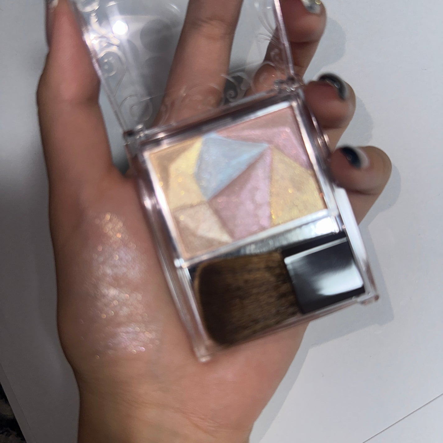 パールグロウハイライト/CEZANNE/ハイライト・シェーディングを使ったクチコミ(3枚目)