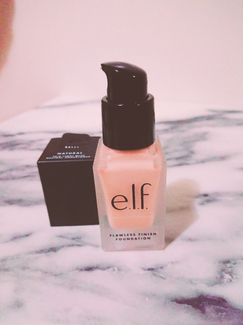 フローレス フィニッシュ ファンデーション/e.l.f. Cosmetics/リキッドファンデーションを使ったクチコミ（2枚目）