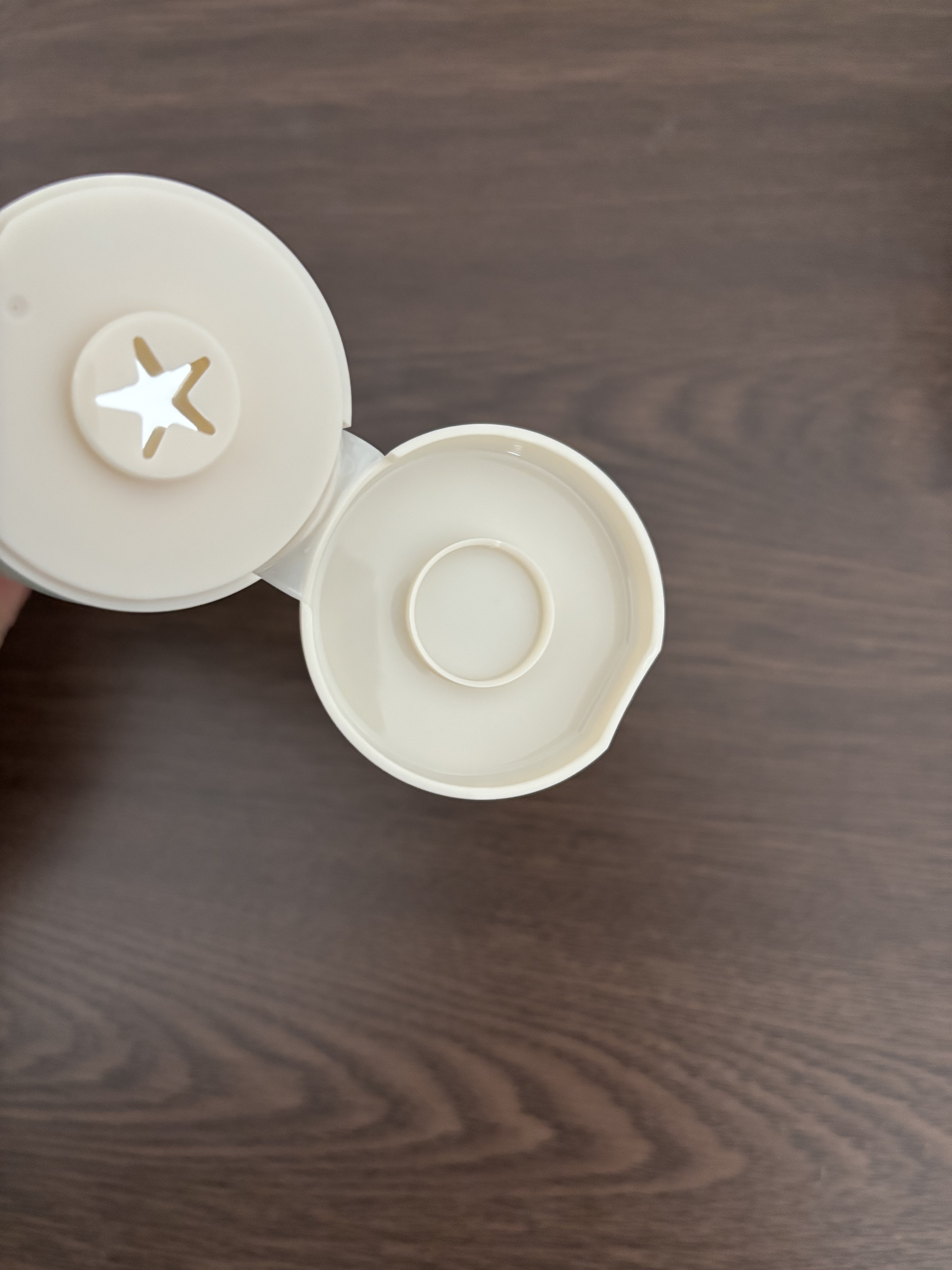 マグツリーヴィーガンパック クレンザーチューブ/WHIPPED/洗顔フォームを使ったクチコミ（3枚目）