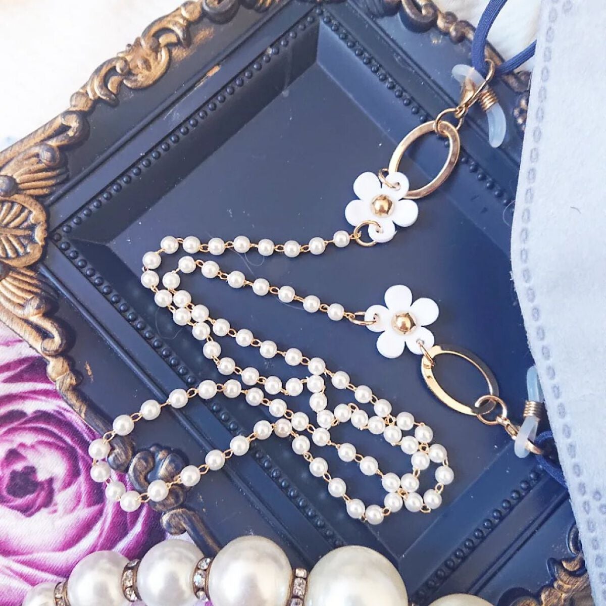 真紅 on LIPS 「【AMYデイジーフラワーパールビーズマスクストラップ(アイボリ..」(5枚目)