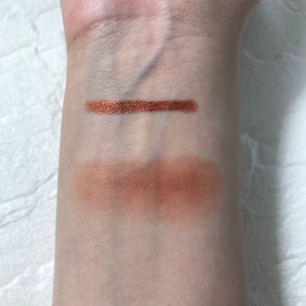 キャビアスティック アイカラー/ローラ メルシエ/スティックアイシャドウを使ったクチコミ(2枚目)