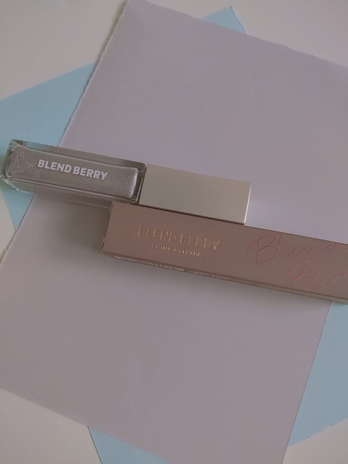 プリズムシャイングリッター/BLEND BERRY/グリッターを使ったクチコミ(1枚目)