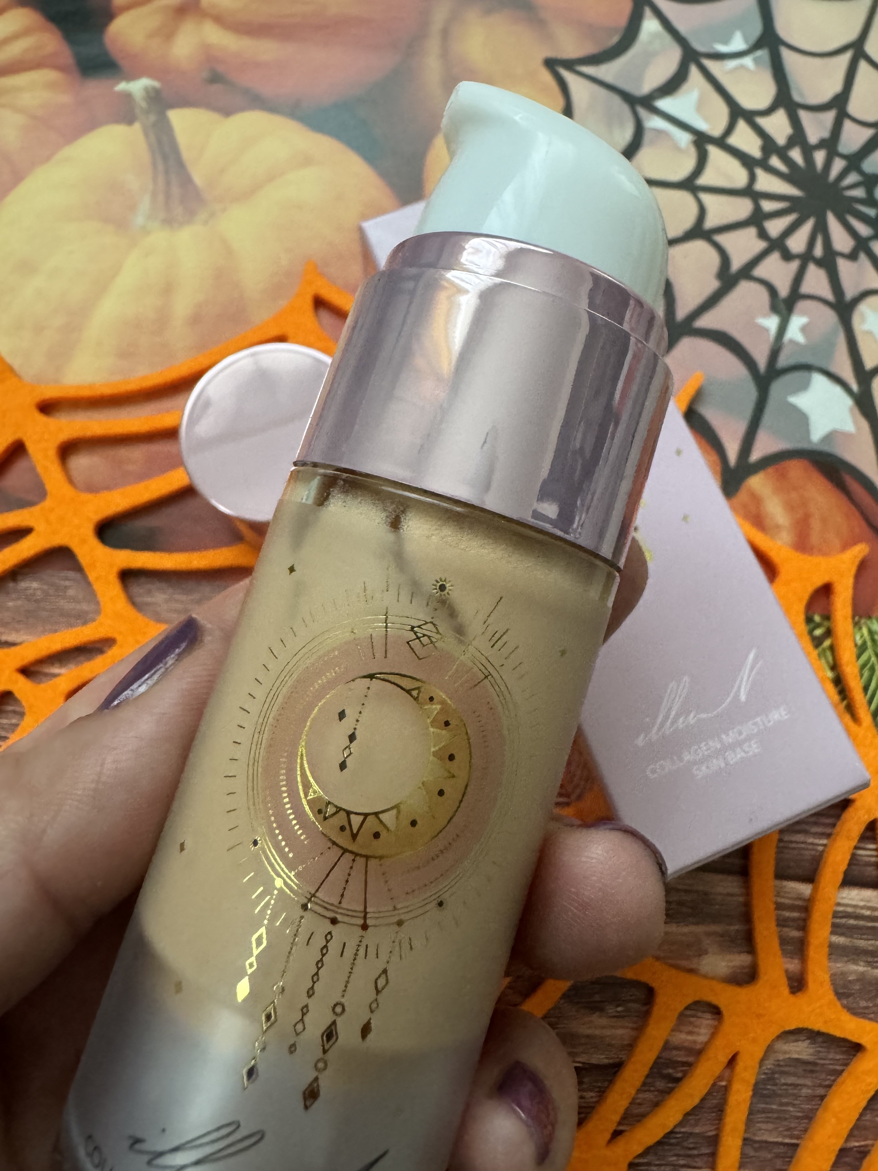 コラーゲンモイスチャースキンベース/illuN/化粧下地を使ったクチコミ（3枚目）