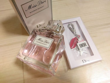 Dior購入品＋バースデーギフト

Miss Dior BLOOMING BOUQUET　100ml

やっぱりいいにおい。だいすき。
でもやっぱりよく使うEDPと比べて持続性はあんまないので、この香り