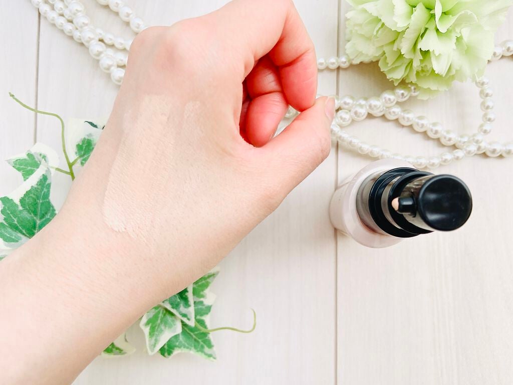 ドラマティックエッセンスリキッド/マキアージュ/リキッドファンデーションを使ったクチコミ(5枚目)