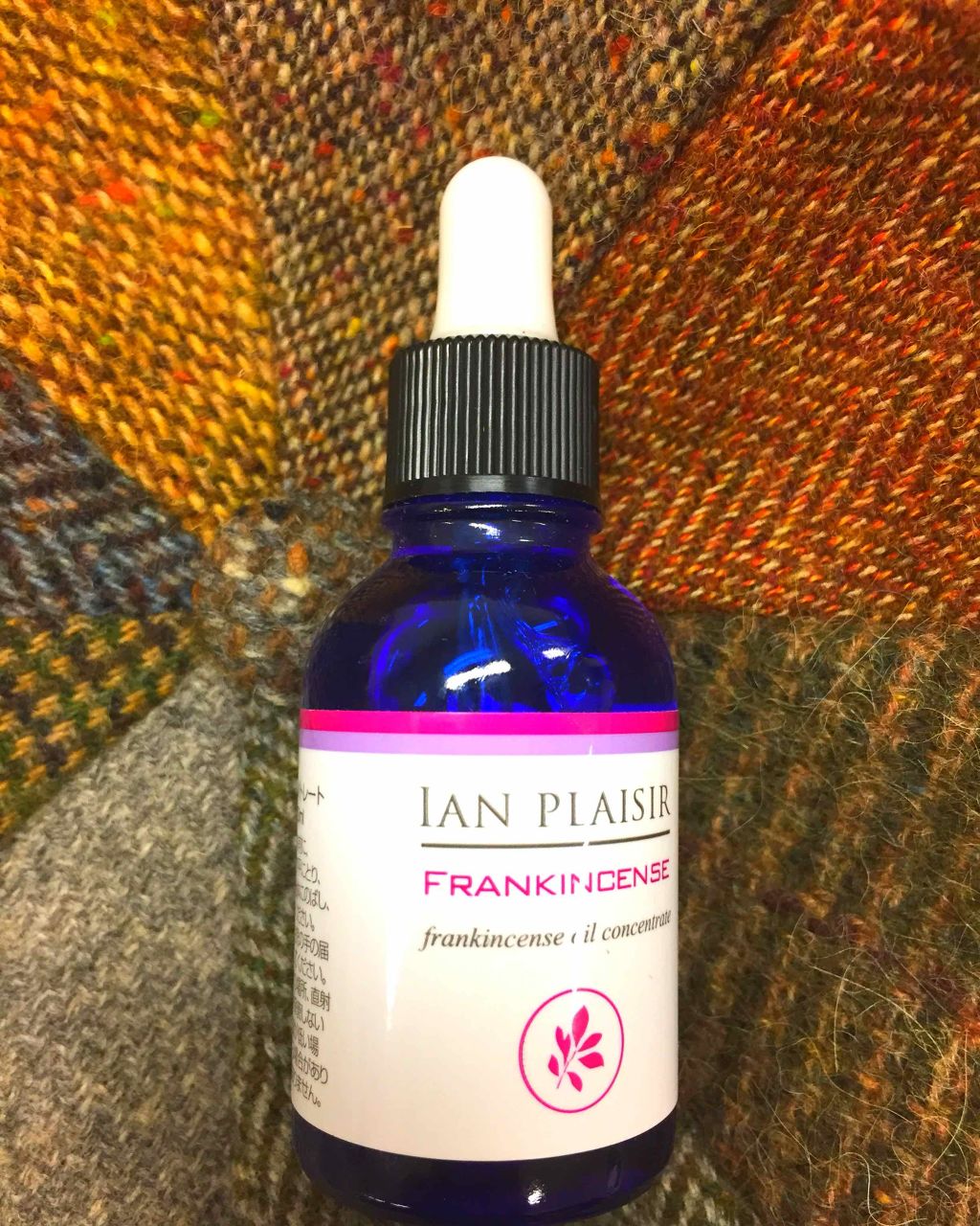 フランキンセンスオイルコンセントレート/イアンプレジール/フェイスオイルを使ったクチコミ(1枚目)