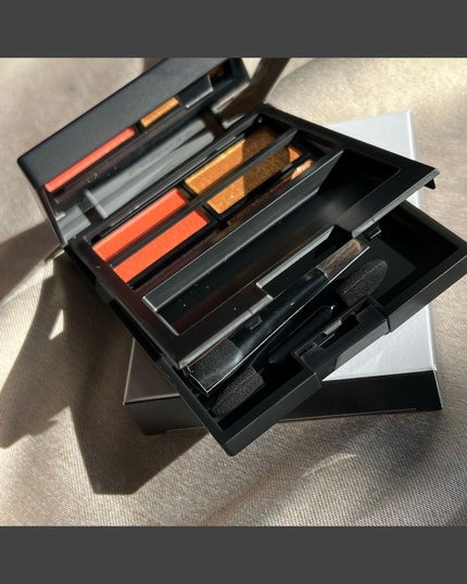 インフィニトリー カラー マルチパレット/Celvoke/ジェル・クリームアイシャドウを使ったクチコミ(8枚目)