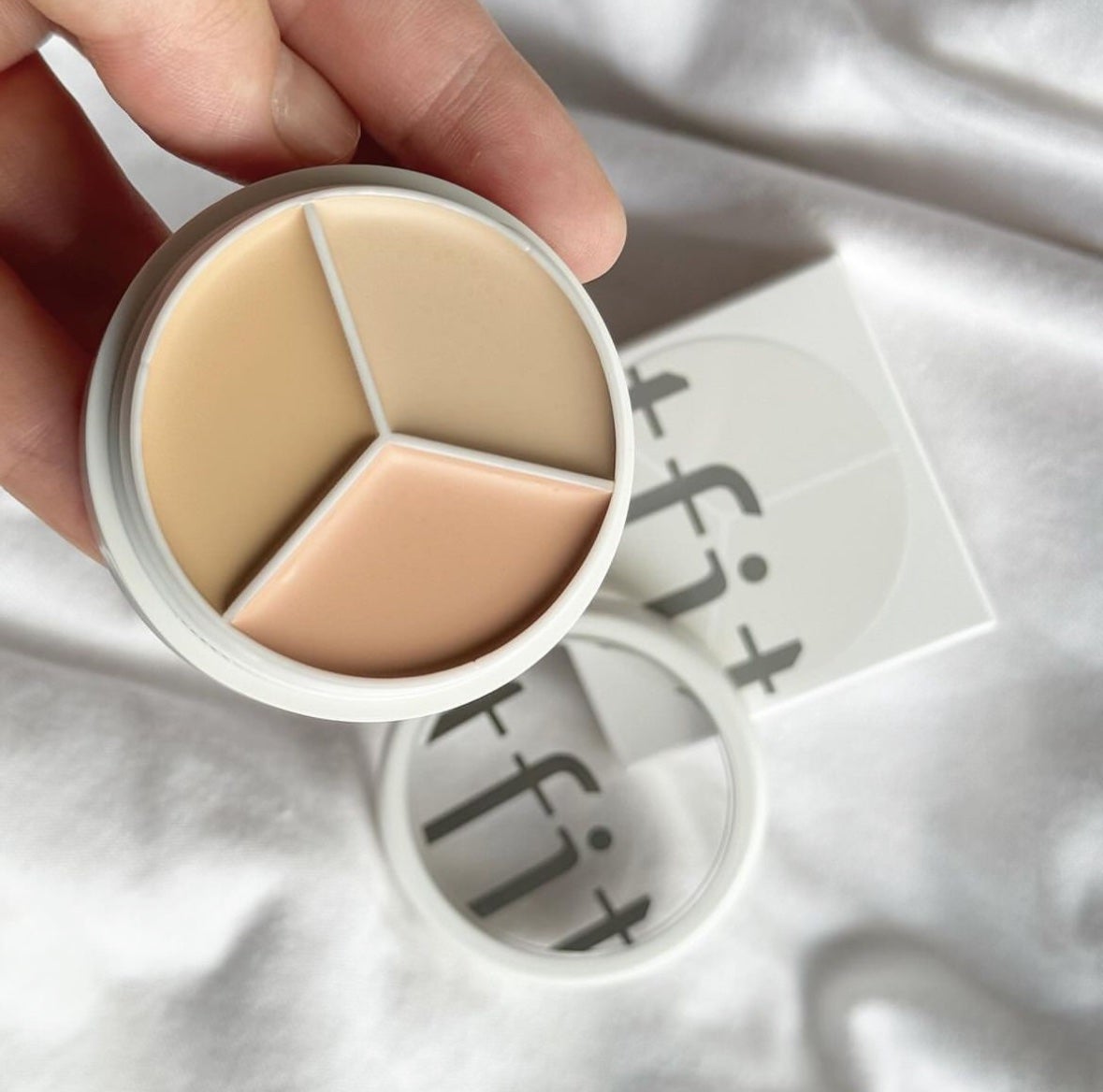 カバーアッププロコンシーラー/TFIT/パレットコンシーラーを使ったクチコミ(2枚目)