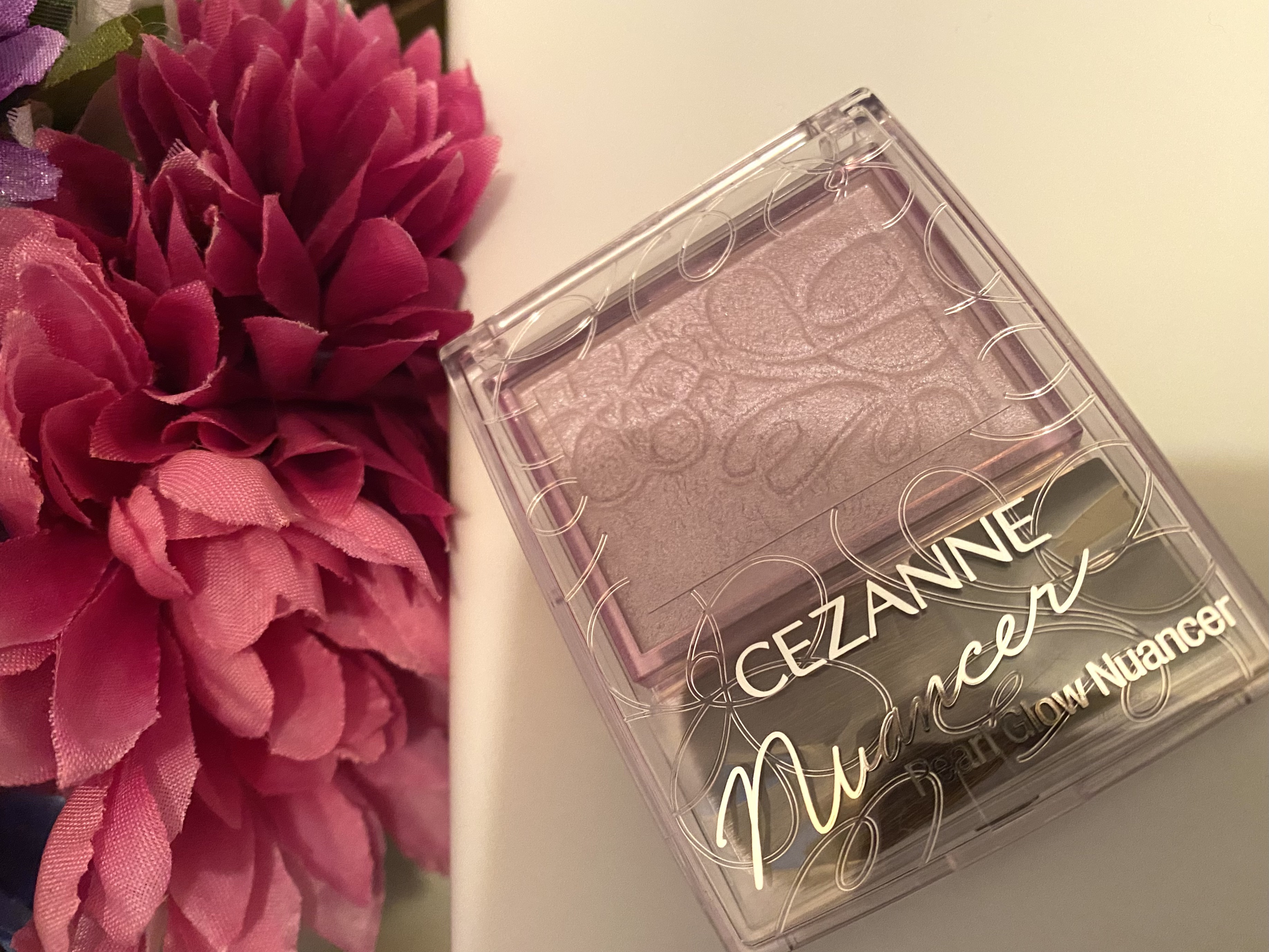 パールグロウニュアンサー/CEZANNE/パウダーハイライトを使ったクチコミ（1枚目）