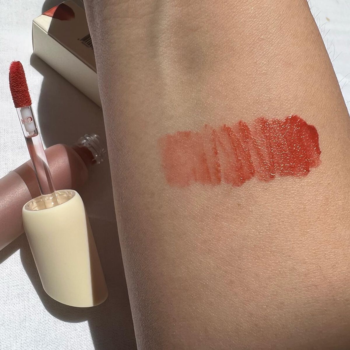 デイリームードマットリキッド/nuegray/リップグロスを使ったクチコミ（3枚目）