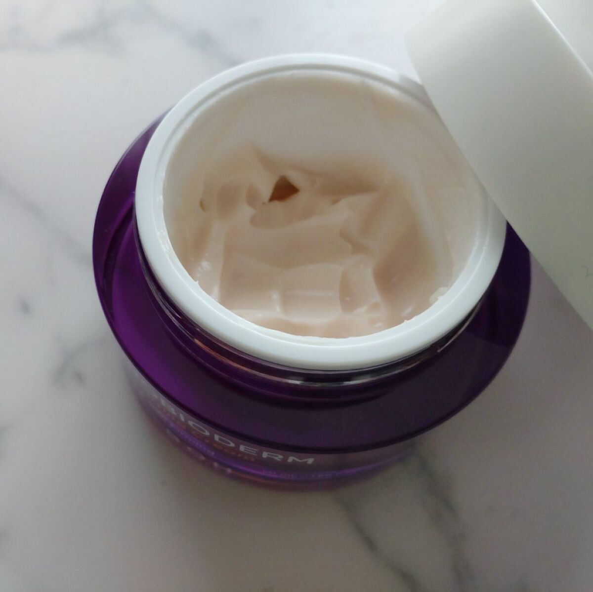 プロバイオダーム リフティング クリーム/BIOHEAL BOH/フェイスクリームを使ったクチコミ（2枚目）