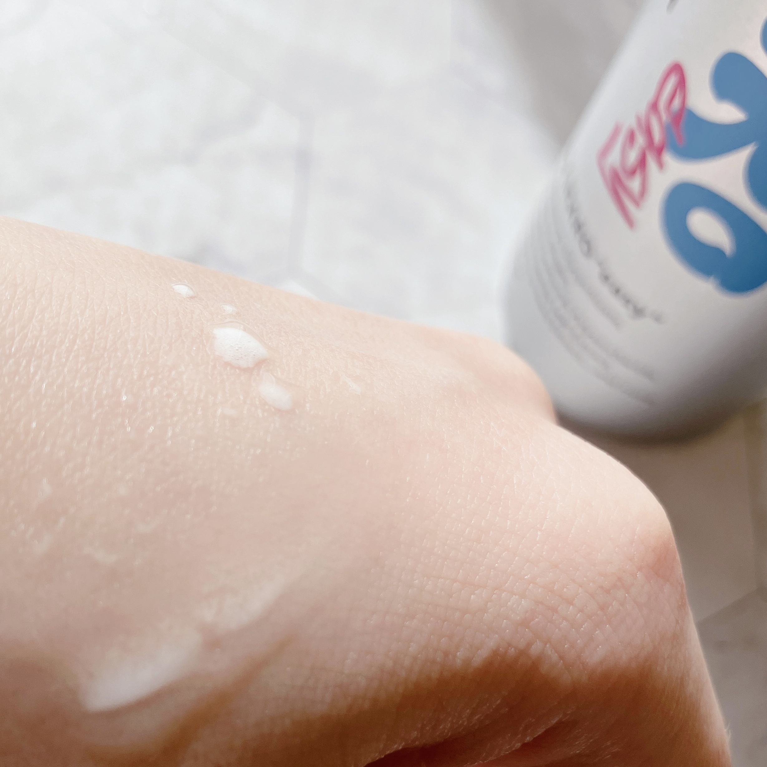 easy 薬用 ハイブリッド アフターミスト シトラスウッドの香り/MARO/ミスト状化粧水を使ったクチコミ（3枚目）