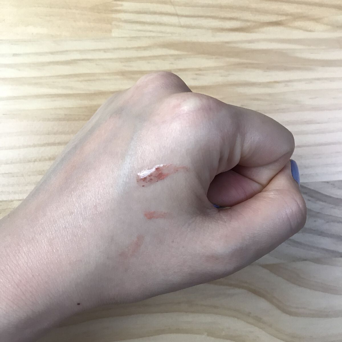 レ ベージュ オー ドゥ ブラッシュ/CHANEL/リキッドチークを使ったクチコミ（2枚目）