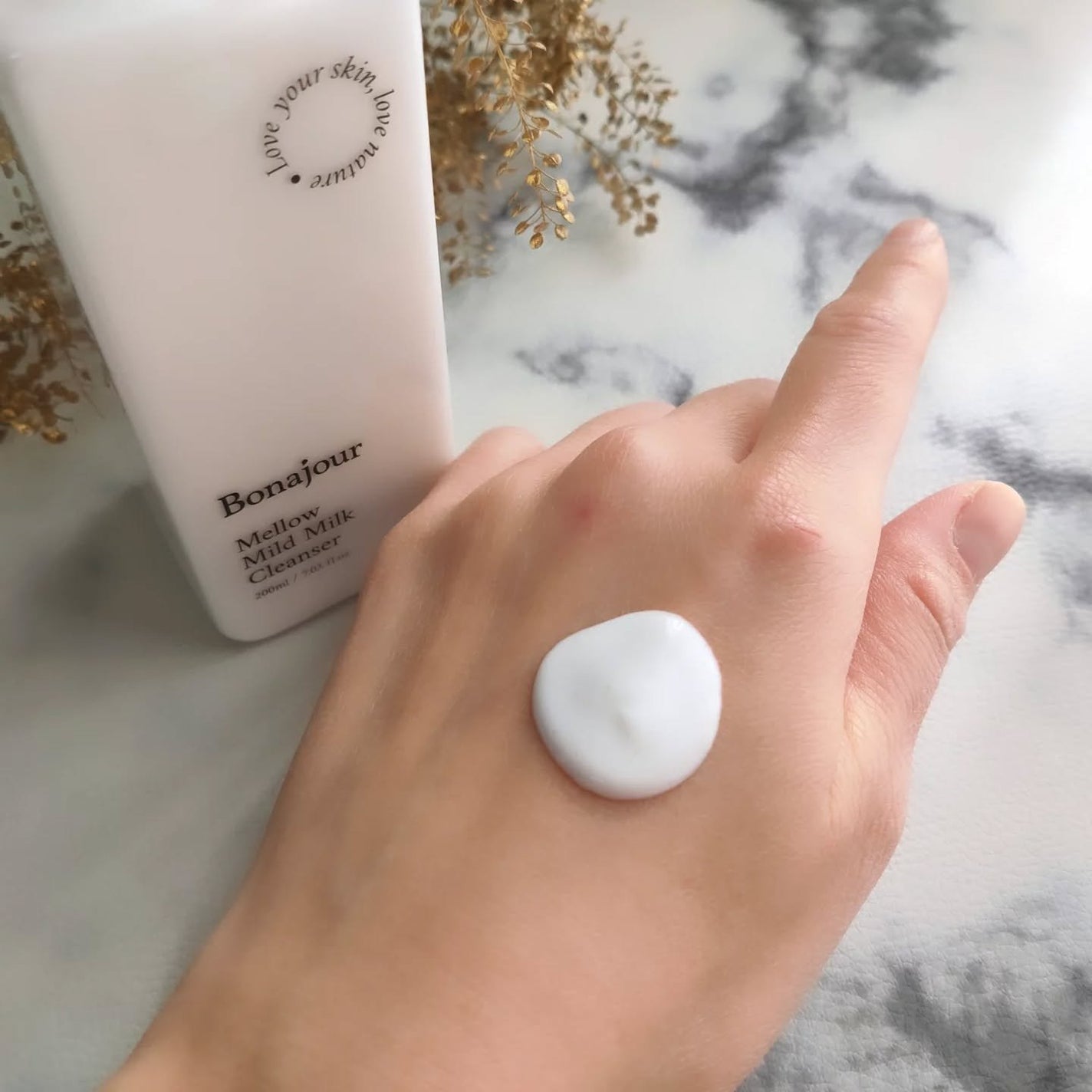 メロウマイルドミルククレンザー/Bonajour/ミルククレンジングを使ったクチコミ(3枚目)