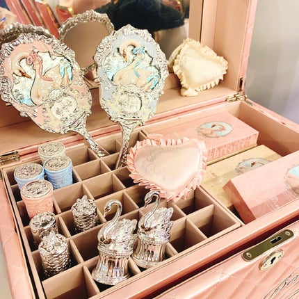 フラワーノーズ スワンバレエシリーズ リキッドアイシャドウ/FlowerKnows/リキッドアイシャドウを使ったクチコミ(6枚目)