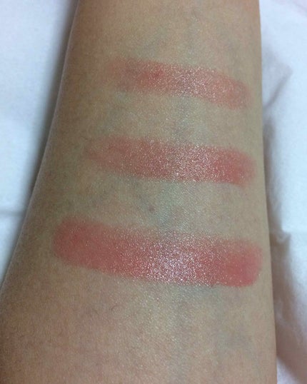 ONLY MINERALS ミネラルルージュのクチコミ「口紅です(=´∀`)
オンリーミネラル
ミネラルルージュN ピーチピンク
3枚目の写真です.....」(3枚目)