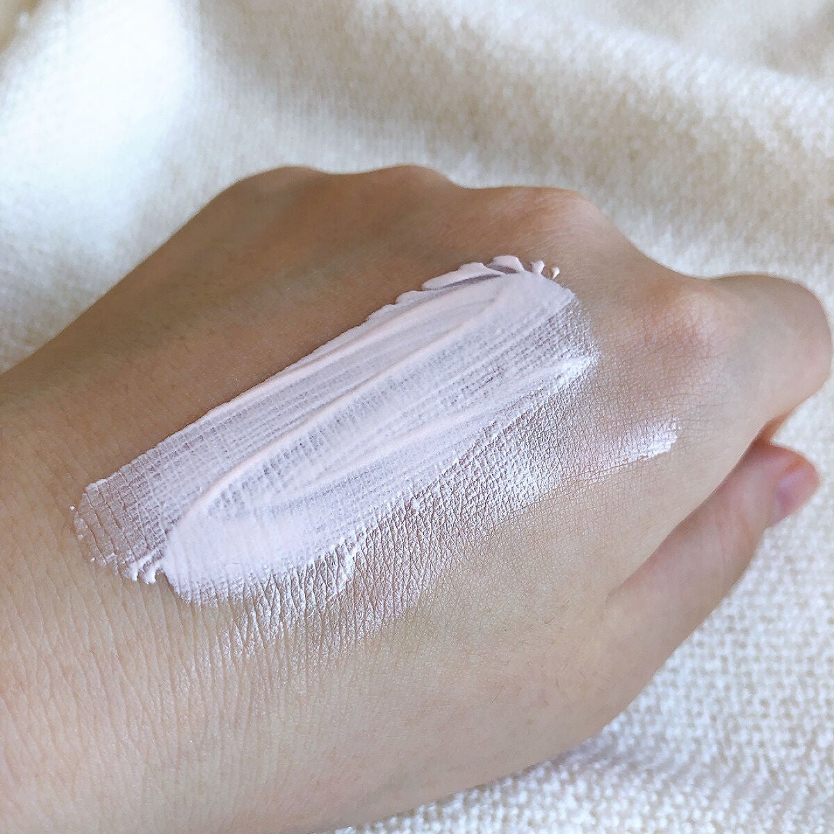 ザ スキン ミニマリスト/DECORTÉ/化粧下地を使ったクチコミ(2枚目)