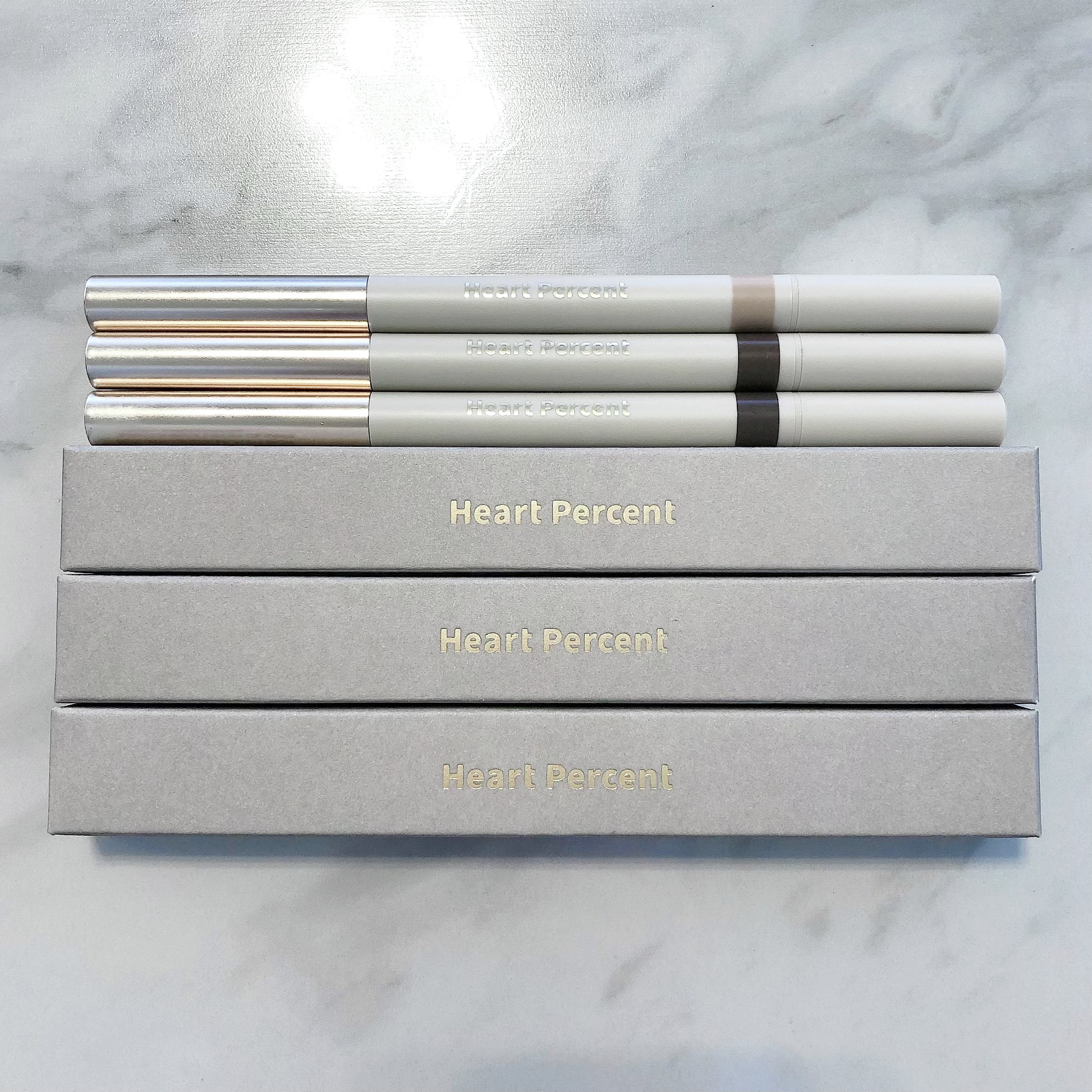 ドット オン ムードエッジ アンド フラットアイブロウ M1/Heart Percent/アイブロウペンシルを使ったクチコミ（1枚目）