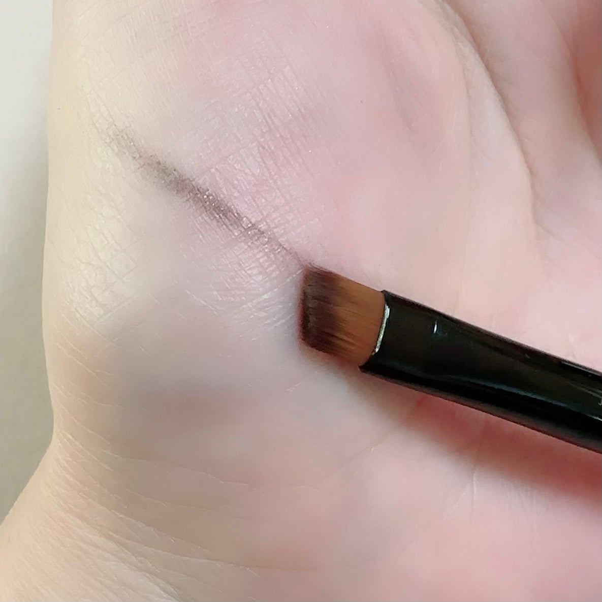 ブレンディング&ライナーブラシ/エトヴォス/メイクブラシを使ったクチコミ(2枚目)