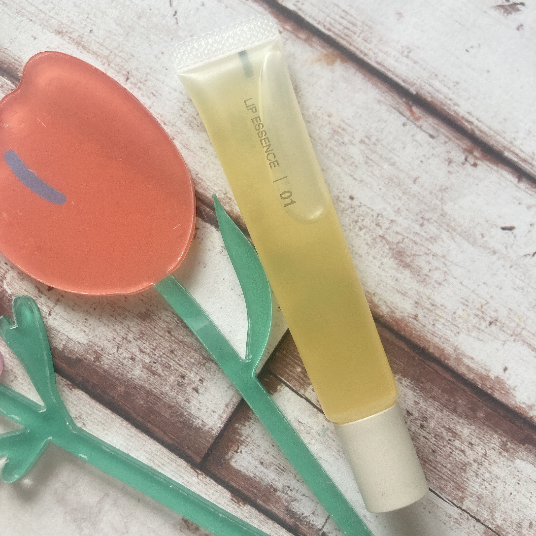 リップエッセンス 01 ハニー/無印良品/リップ美容液を使ったクチコミ（1枚目）