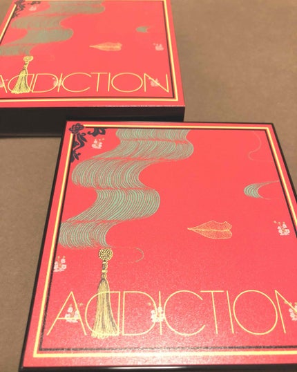 コンパクト アディクション シノワズリ/ADDICTION/アイシャドウパレットを使ったクチコミ(2枚目)