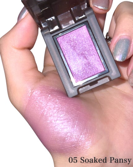 セルヴォーク ヴァティック アイズ S/Celvoke/単色アイシャドウを使ったクチコミ(3枚目)