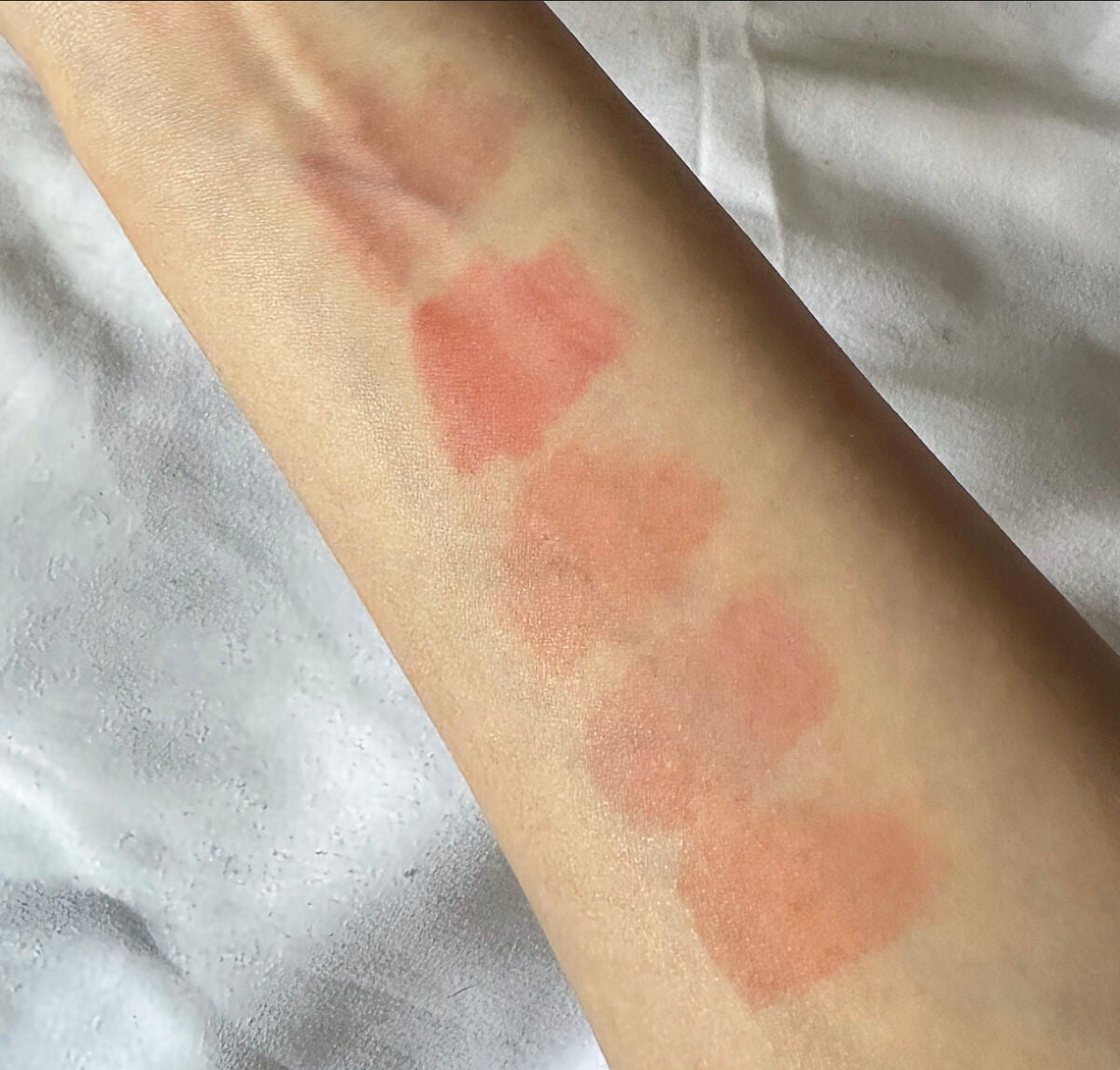 グロウ フィクシングティント/ETUDE/リップティントを使ったクチコミ(3枚目)