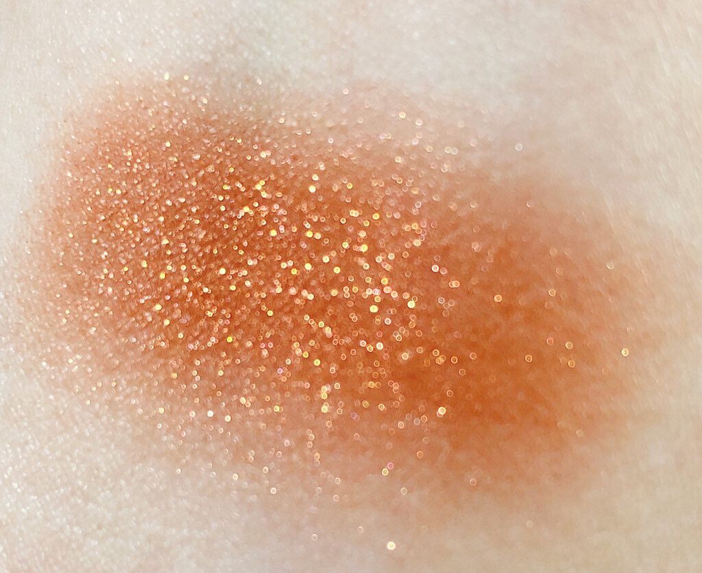 マルチグリッターカラー/ENBAN TOKYO/単色アイシャドウを使ったクチコミ(3枚目)