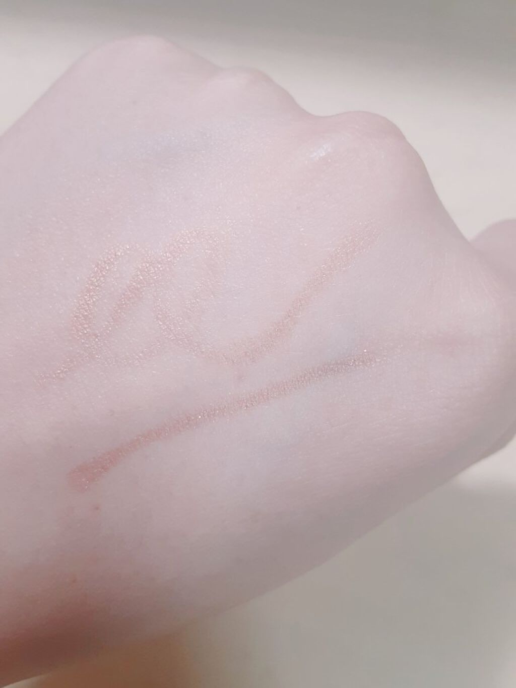 ayame on LIPS 「こんにちは((🙋みくです!お久しぶりです! 今回はニコラの雑..」(3枚目)