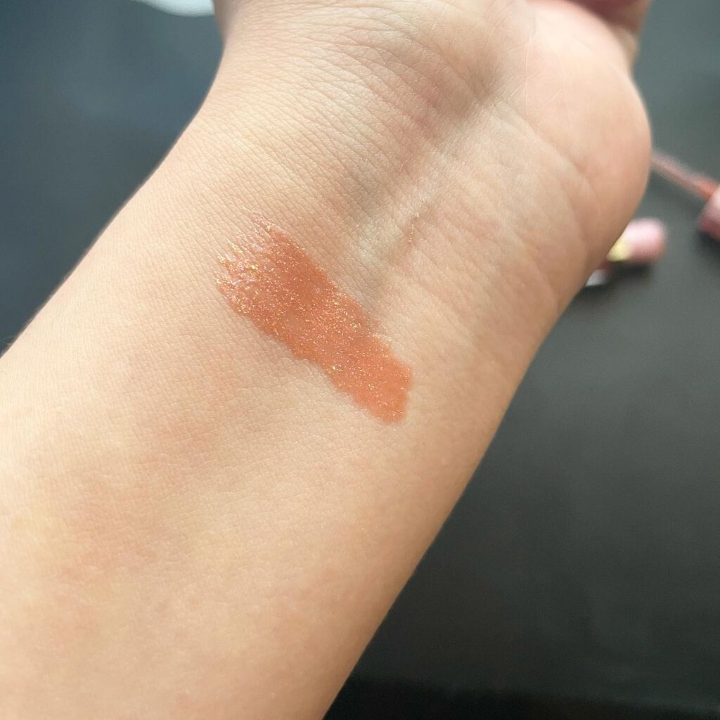 リッチ&ダズリン ハイシャイン スパークリング リップグロス/Too Faced/リップグロスを使ったクチコミ(2枚目)