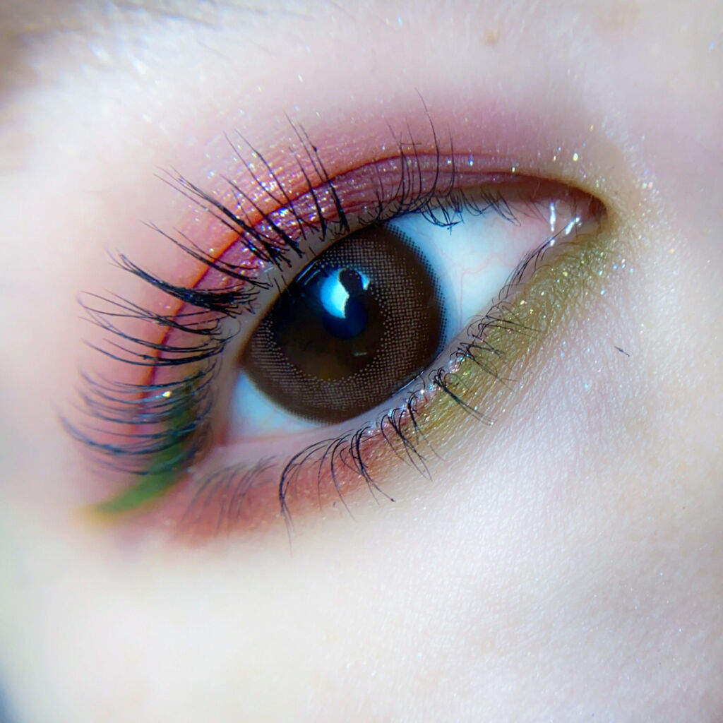 プレイフルカラー アイ＆フェイス 01 スイカ/コフレドール/単色アイシャドウを使ったクチコミ（2枚目）