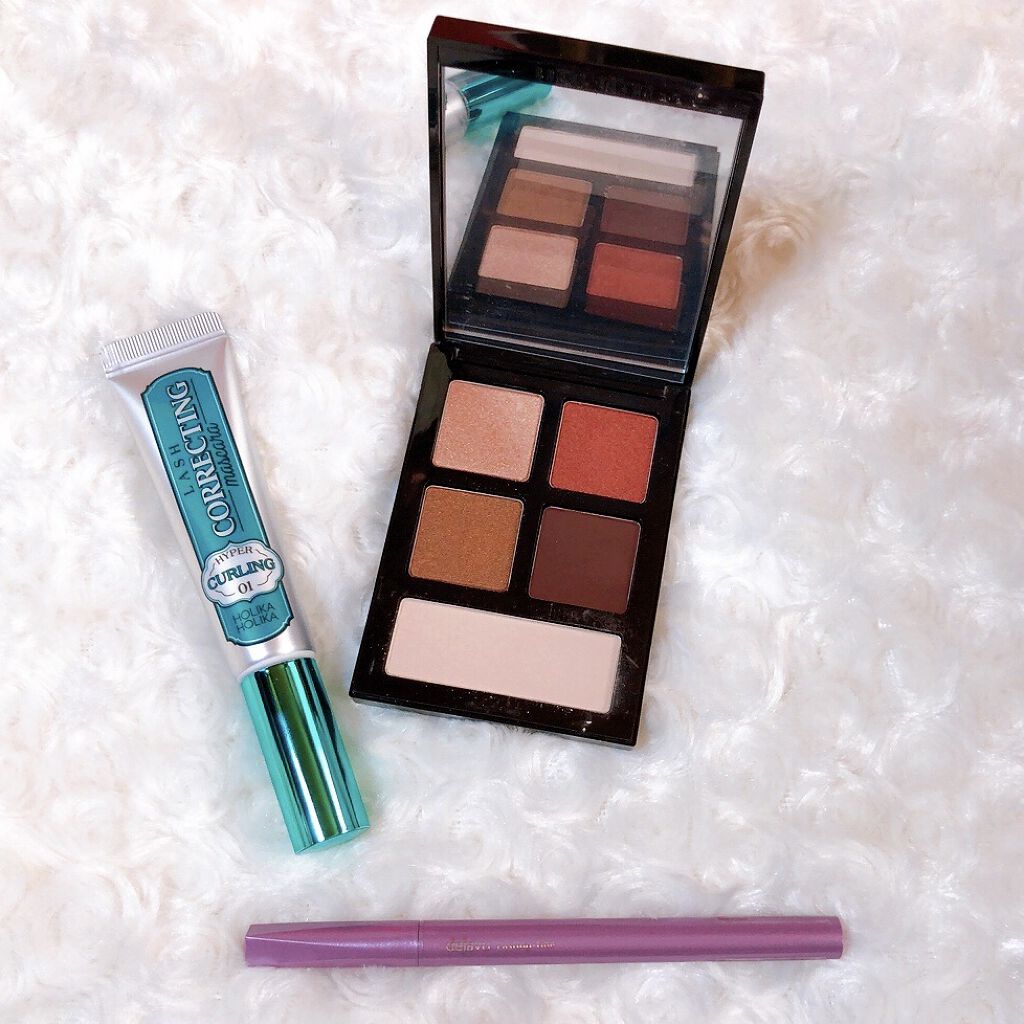 エッセンシャル マルチカラー アイシャドウパレット クランベリースパイス（限定色）/BOBBI BROWN/アイシャドウパレットを使ったクチコミ（1枚目）