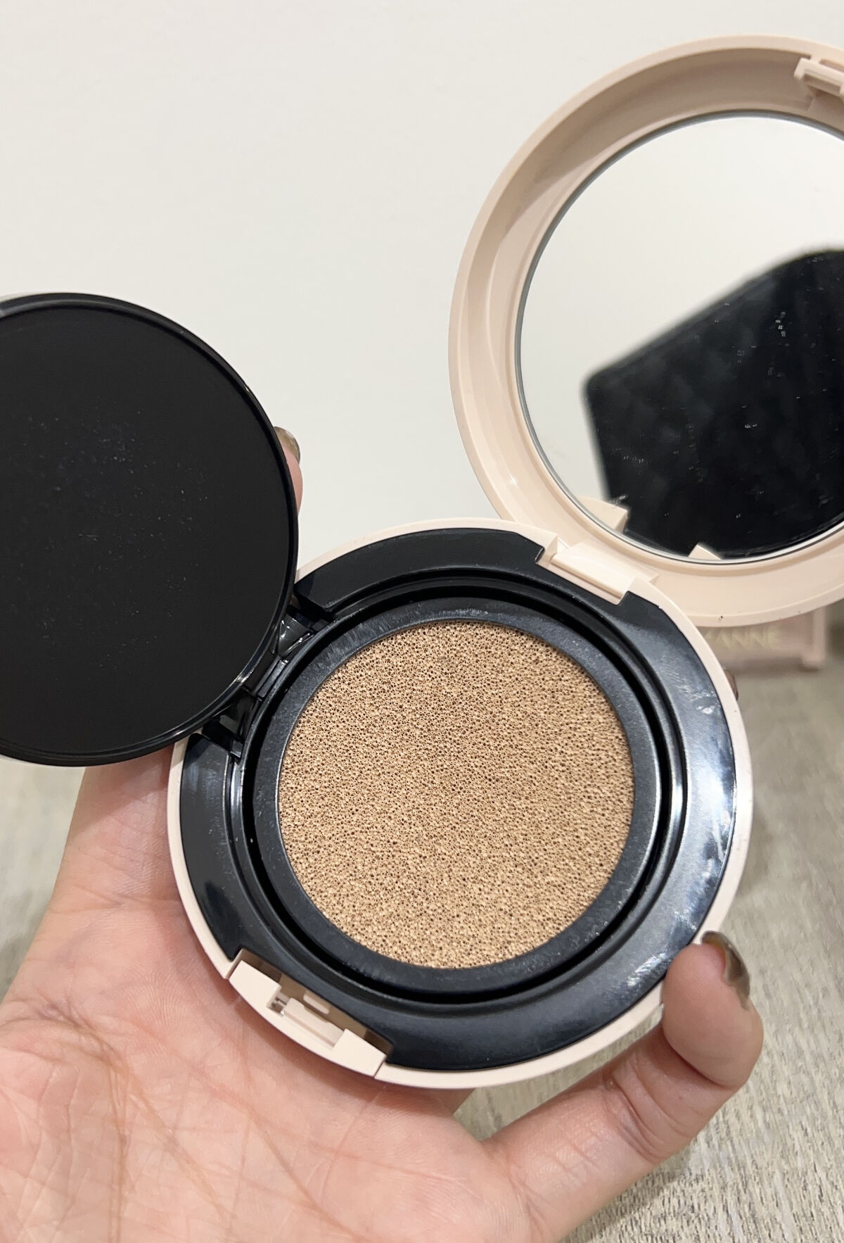 クッションファンデーション/CEZANNE/クッションファンデーションを使ったクチコミ（3枚目）