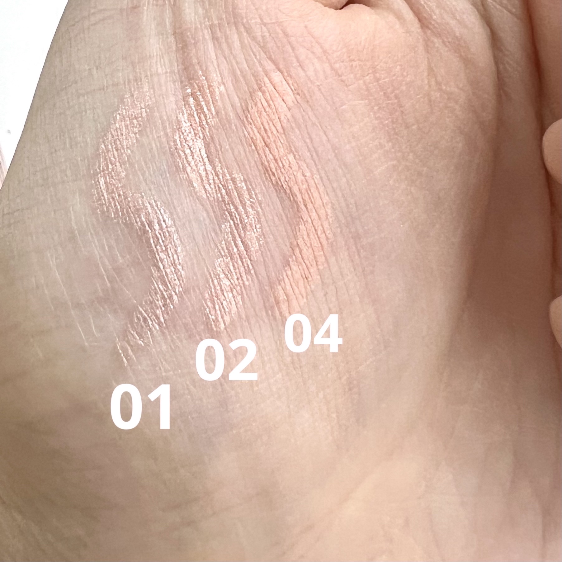 ウォンジョンヨ　メタルシャワーペンシル/Wonjungyo/スティックアイシャドウを使ったクチコミ（2枚目）