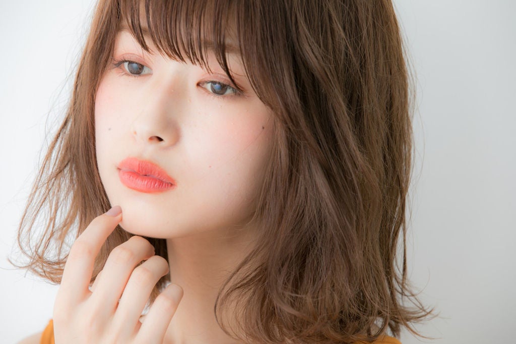 眠ったリップが生まれ変わる!?唇に+1したい〇〇って?のサムネイル