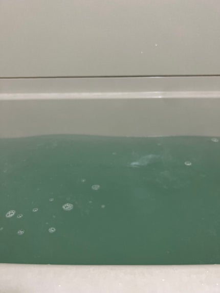 バスソルト ローズマリー&タイムの香り/クナイプ/無機塩系入浴剤を使ったクチコミ(4枚目)
