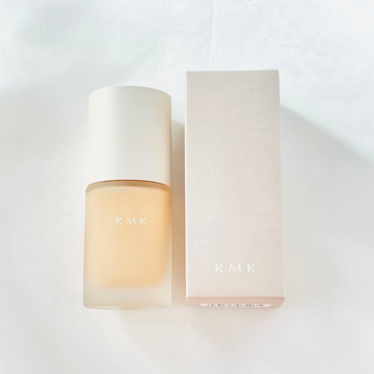 RMK リクイドファンデーション フローレスカバレッジ/RMK/リキッドファンデーションを使ったクチコミ(2枚目)