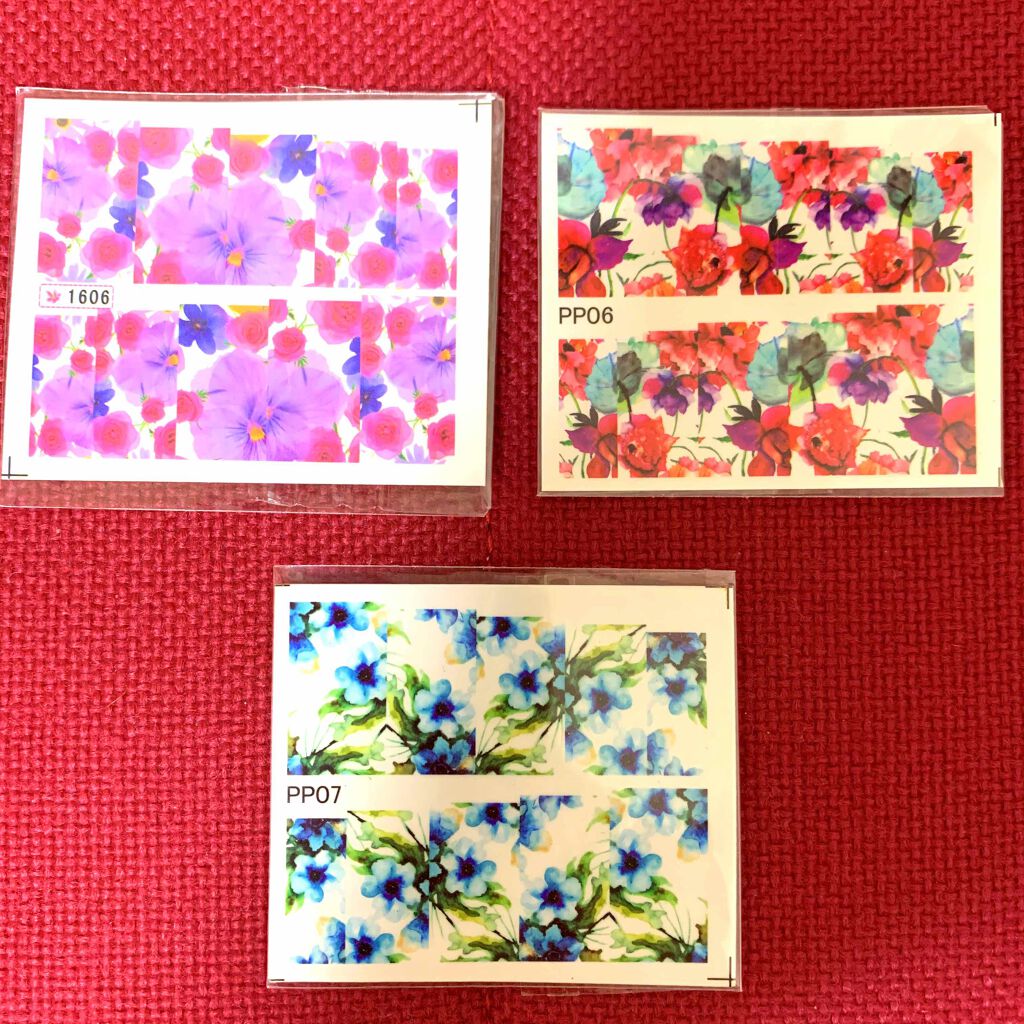 sacha🐰 on LIPS 「💅🏼春にぴったりな花柄ネイルに❁✿✾💅🏼花柄ウォーターネイルシ..」(1枚目)