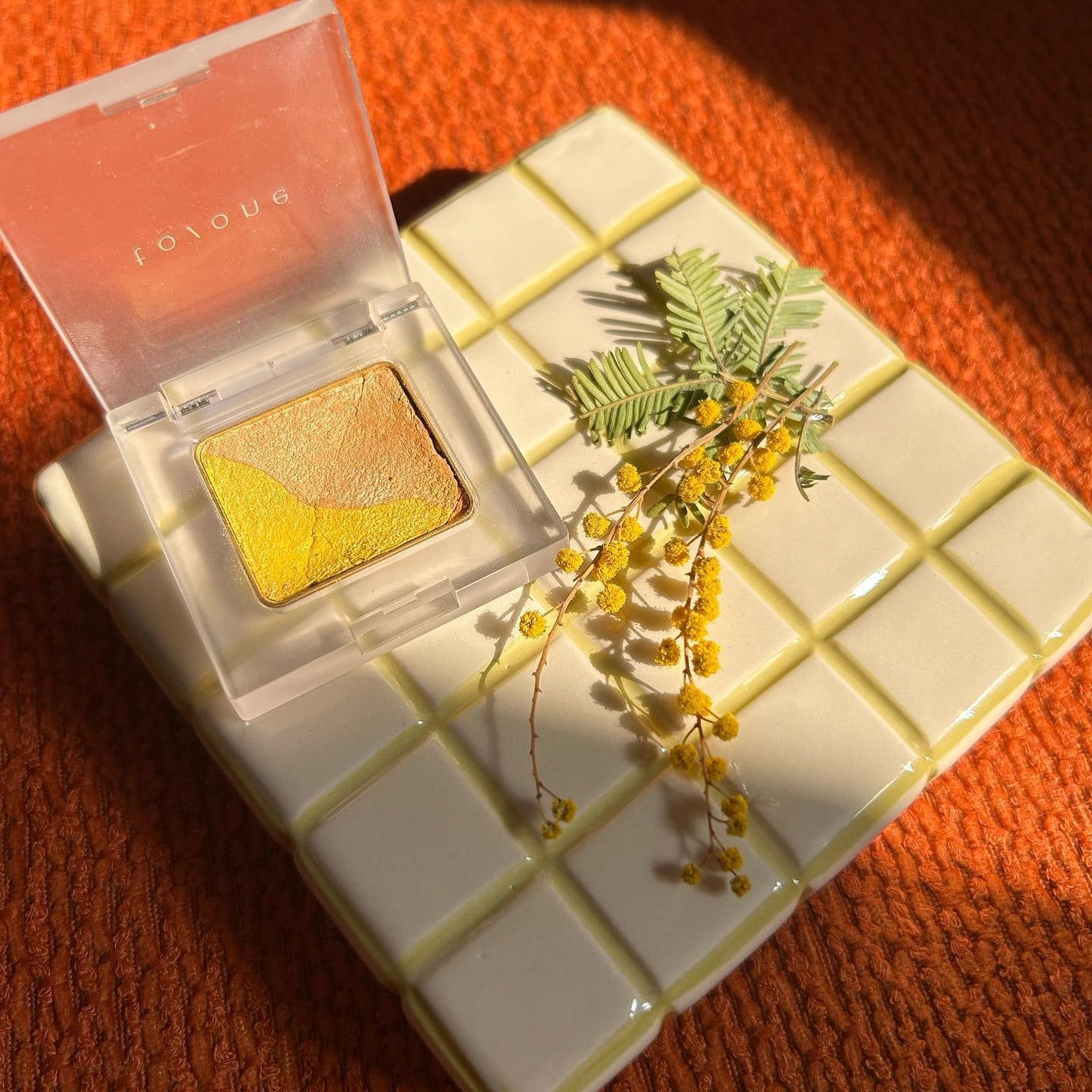 つーちゃん on LIPS 「大好きなto/one💛🧡夏のオレンジメイクに必須なto/one..」(1枚目)