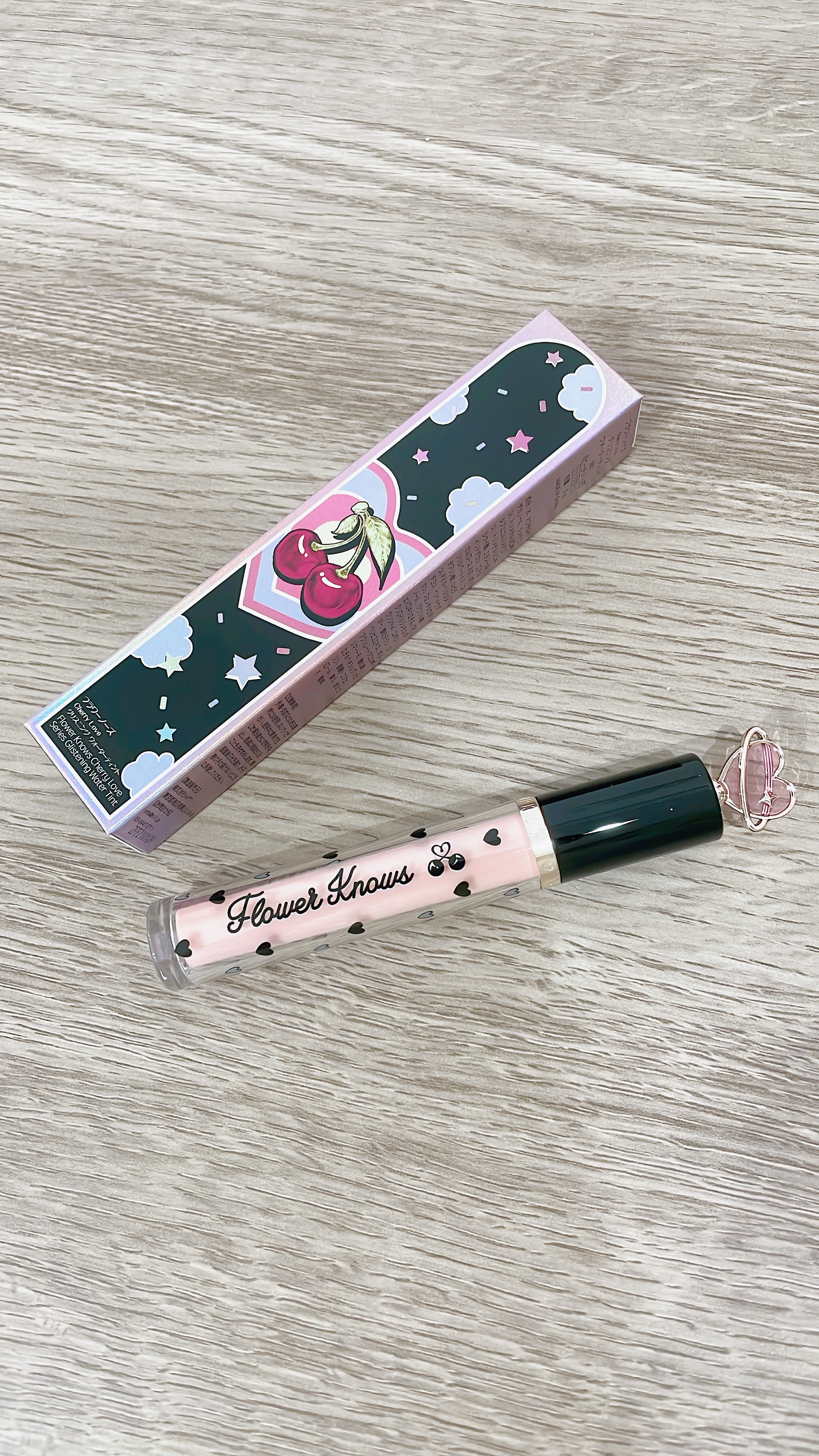 グリスニングウォータリングティント/FlowerKnows/リップティントを使ったクチコミ（1枚目）