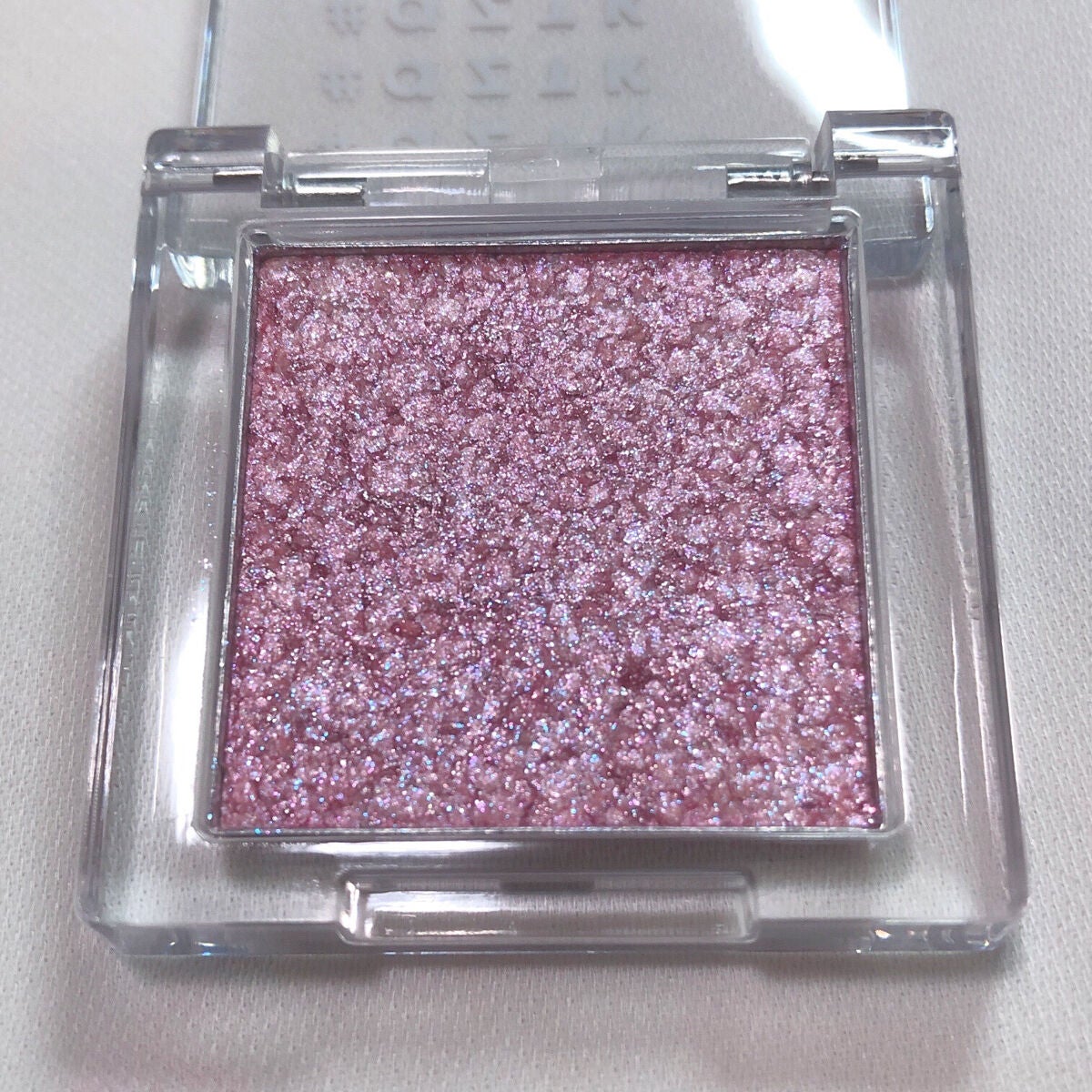 シングルアイシャドウ/aZTK/単色アイシャドウを使ったクチコミ(4枚目)