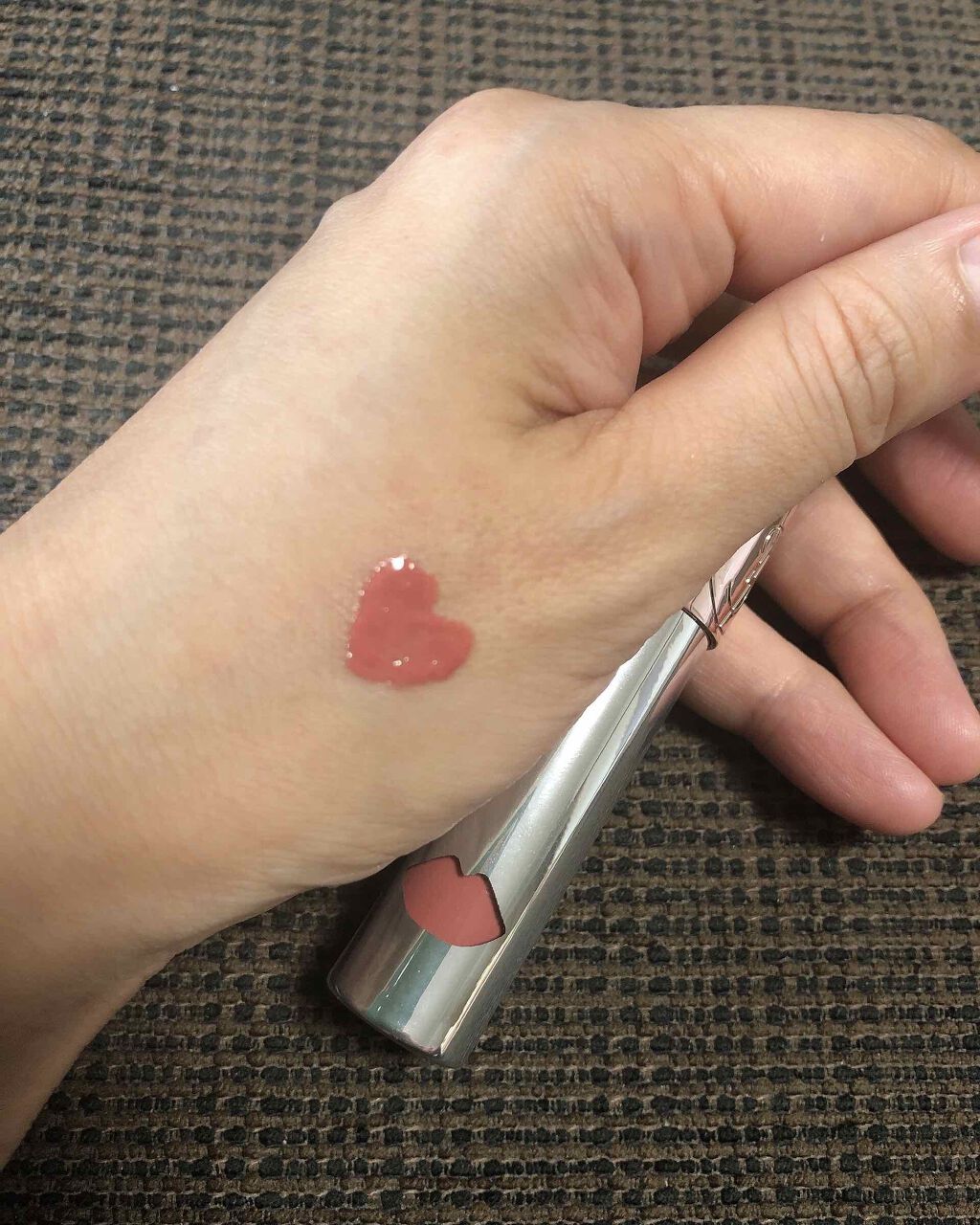 ヴォリュプテ ティントインオイル/YVES SAINT LAURENT BEAUTE/リップグロスを使ったクチコミ(2枚目)