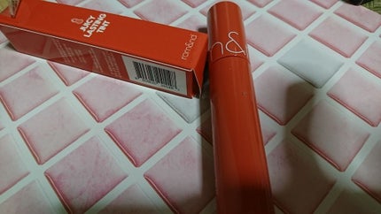 ジューシーラスティングティント/rom&nd/リップティントを使ったクチコミ(1枚目)